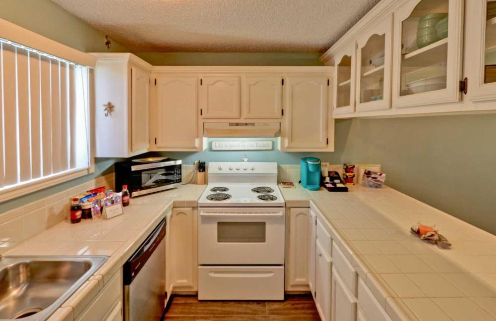 DOLPHIN 23 condo